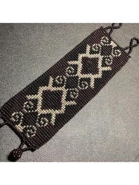 B2760 Seed Bead Boho Bracelet Geometric Pattern Black Purple Silver Loom 7.5"